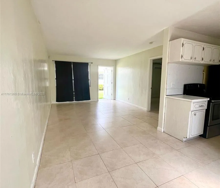 2730 TAYLOR ST # 9, Hollywood FL 33163