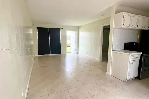 2730 TAYLOR ST # 9, Hollywood FL 33163