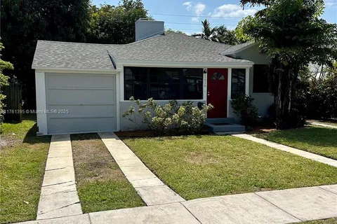 1616 Dewey St, Hollywood FL 33020