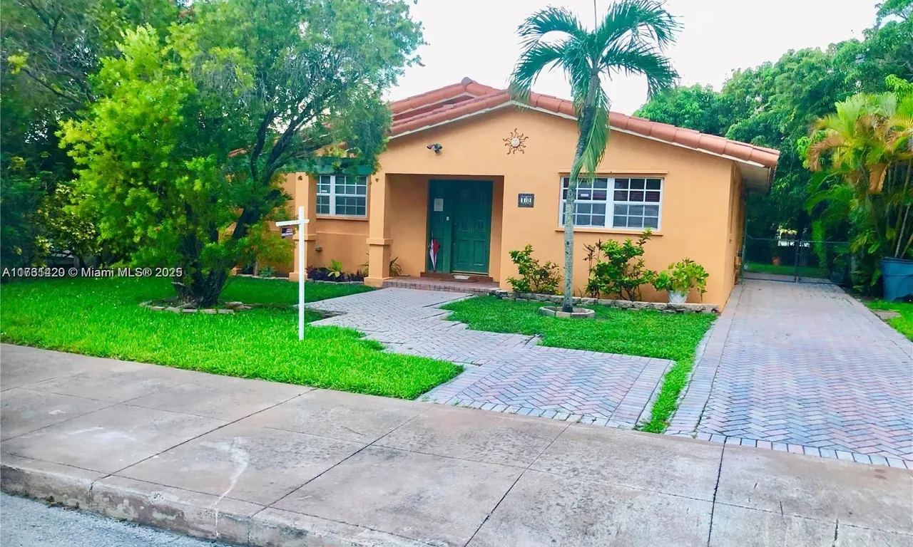 10 Marabella Ave, Coral Gables FL 33134