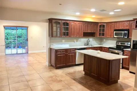 10 Marabella Ave, Coral Gables FL 33134