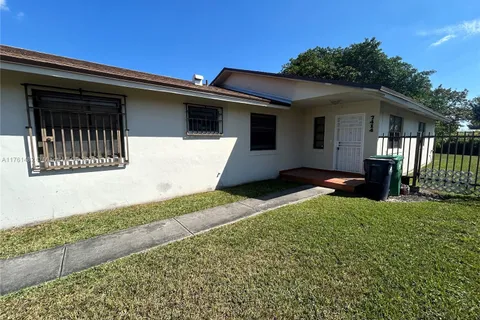 7414 SW 22nd St # 7414, Miami FL 33155