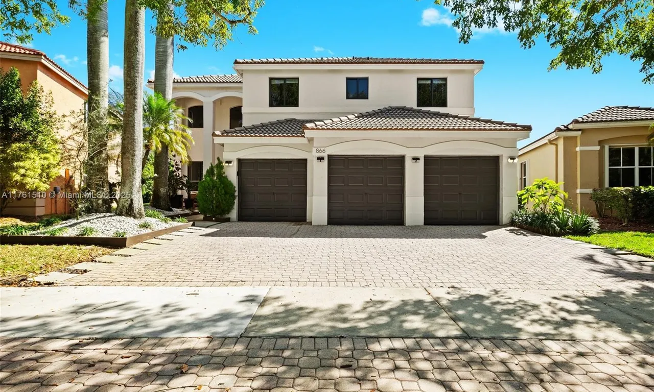 866 Hawthorn Ter, Weston FL 33327