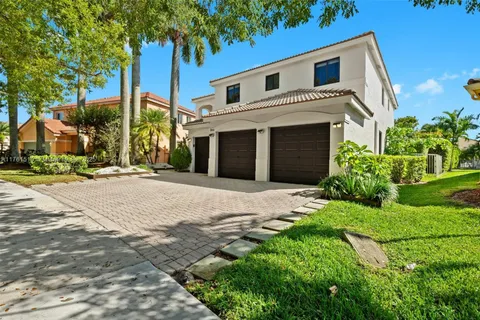 866 Hawthorn Ter, Weston FL 33327