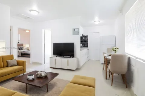 309 Phippen Waiters Rd # 1, Dania Beach FL 33004