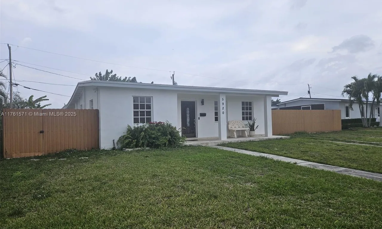 5920 SW 112th Ct # 1, Miami FL 33173