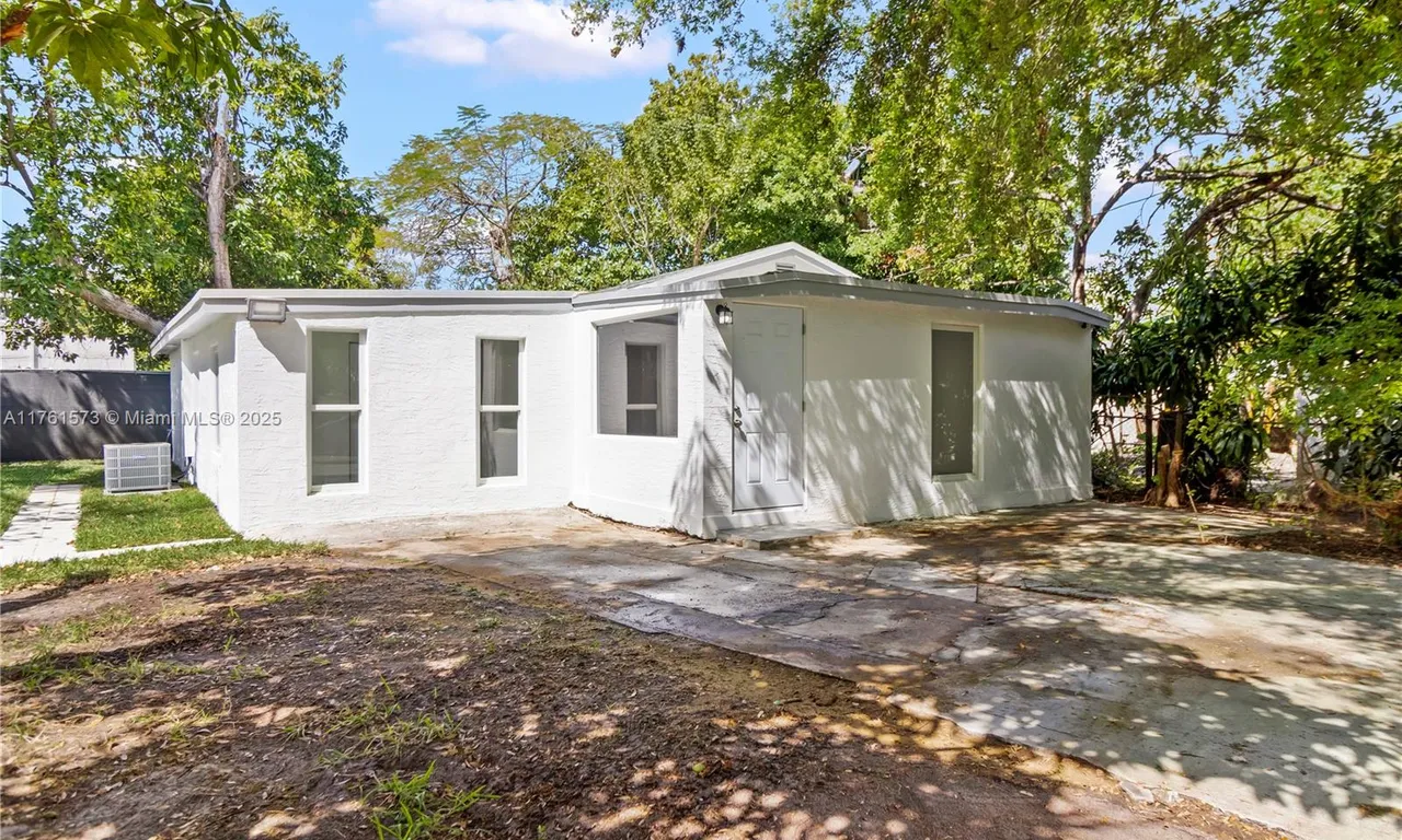 8000 NW 11th Ave, Miami FL 33150