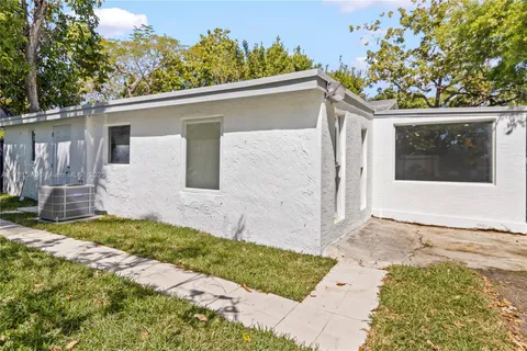 8000 NW 11th Ave, Miami FL 33150