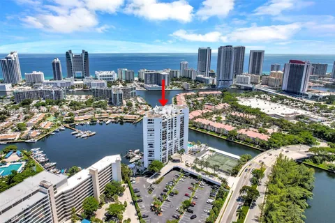 300 Three Islands Blvd # 108, Hallandale Beach FL 33009