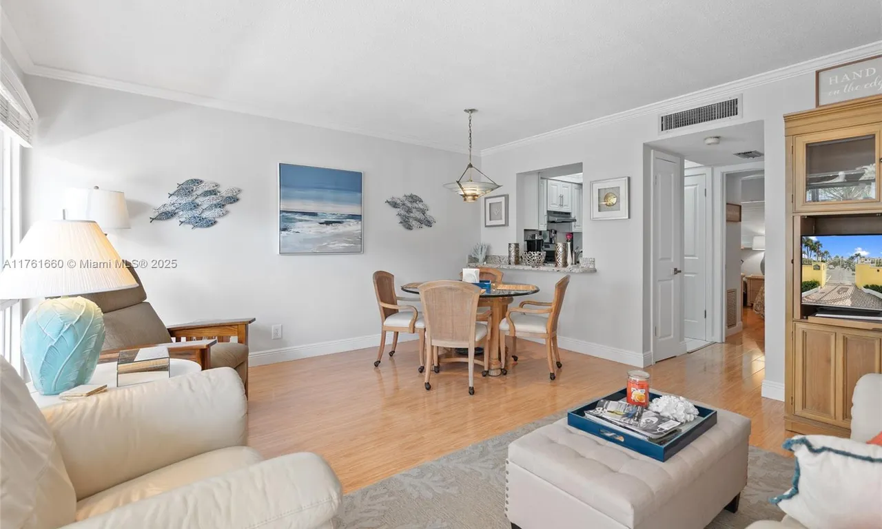 2020 Terra Mar Dr # 205, Pompano Beach FL 33062