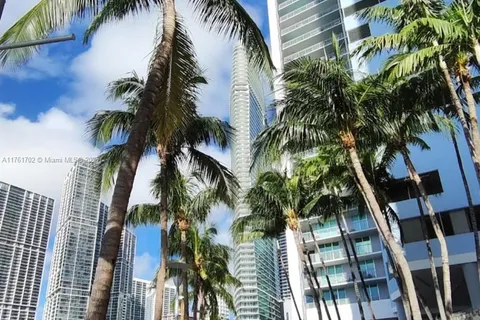 325 S Biscayne Blvd # 2221, Miami FL 33131