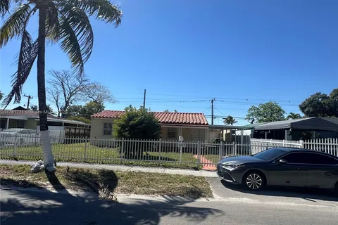 9140 NW 35th Ct, Miami FL 33147