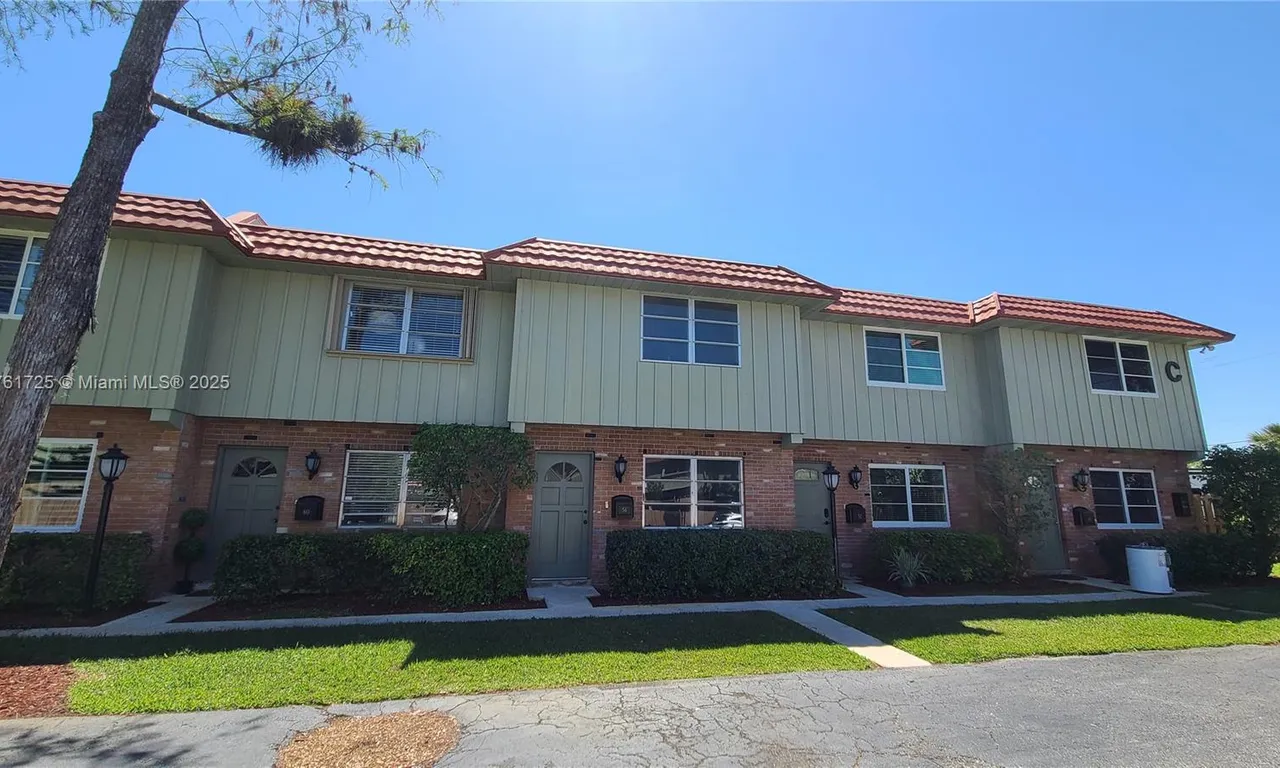 56 NE 20th Ct # 8C, Wilton Manors FL 33305