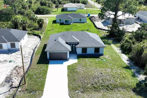 319 Lancelot Ave, Lehigh Acres FL 33974