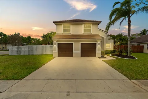 18730 NW 24th Pl, Pembroke Pines FL 33029