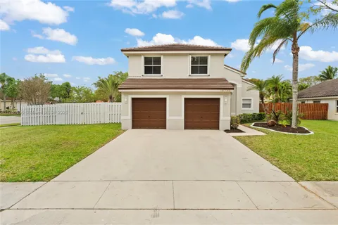 18730 NW 24th Pl, Pembroke Pines FL 33029