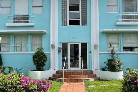 1555 Pennsylvania Ave # 207, Miami Beach FL 33139