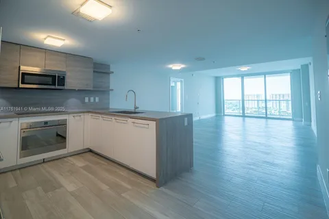 400 Sunny Isles Blvd # 1721, Sunny Isles Beach FL 33160