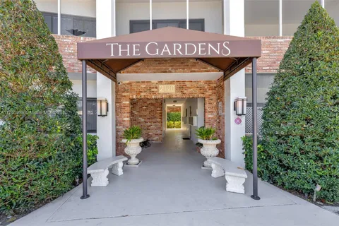 2190 NE 51 ST Court # 202, Fort Lauderdale FL 33308