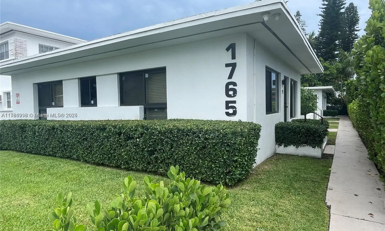 1765 Normandy Dr # 2, Miami Beach FL 33141