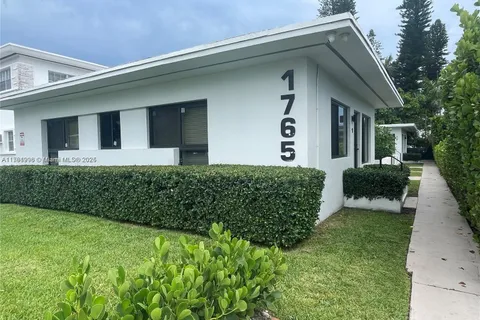 1765 Normandy Dr # 2, Miami Beach FL 33141