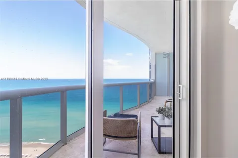 15811 Collins Ave # 2103, Sunny Isles Beach FL 33160