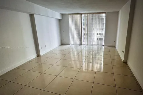 1750 N Bayshore Dr # 2707, Miami FL 33132