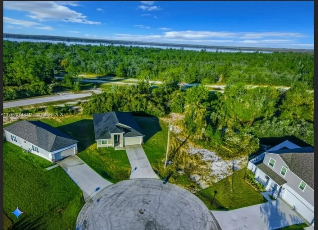 1257 Amazon LN, Other City - In The State Of Florida FL 34759