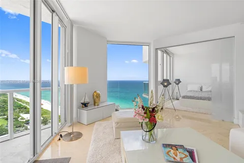 7330 Ocean Ter # D, Miami Beach FL 33141