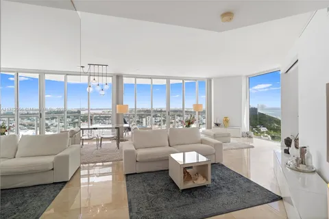 7330 Ocean Ter # D, Miami Beach FL 33141