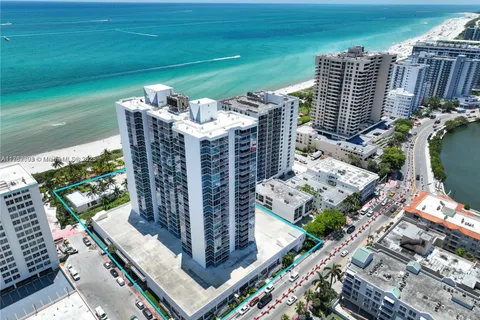 2655 Collins Ave # 1906, Miami Beach FL 33140