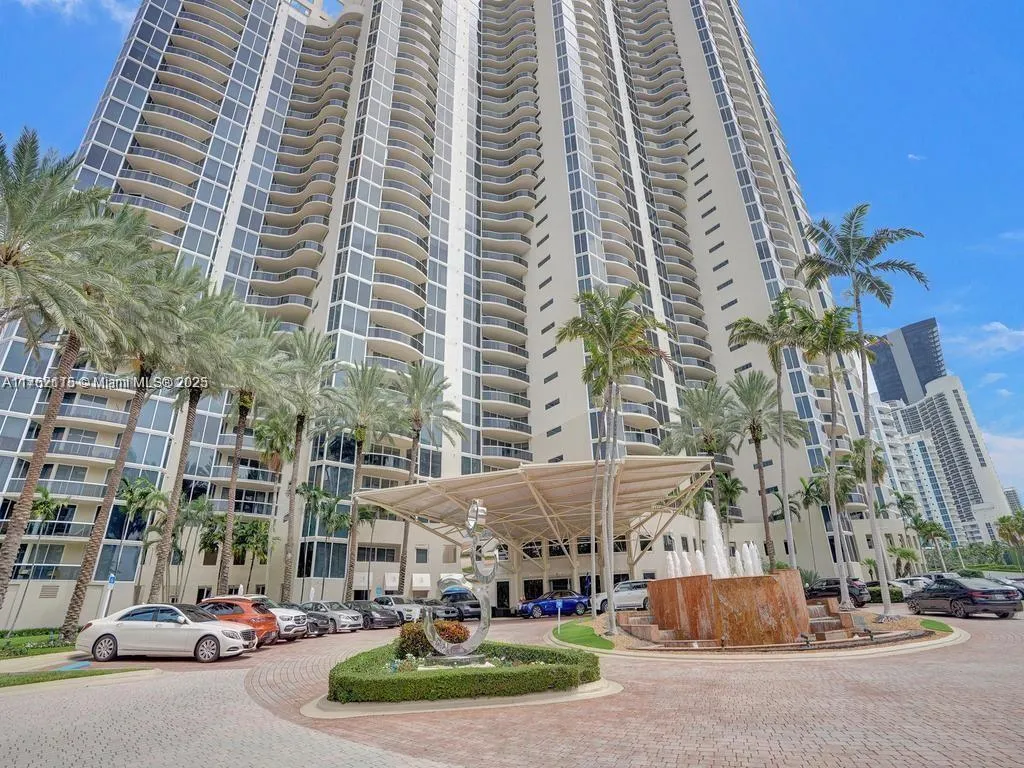 17555 Collins Ave # 403, Sunny Isles Beach FL 33160