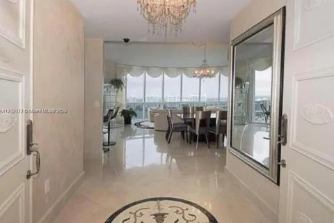 18101 Collins Ave # 3901, Sunny Isles Beach FL 33160