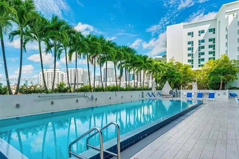 1600 SW 1 Ave # 705, Miami FL 33129