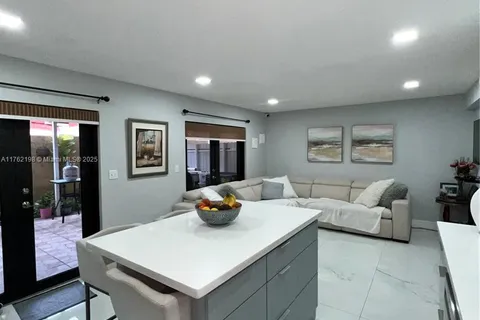 11115 W Okeechobee Rd # 119, Hialeah Gardens FL 33018