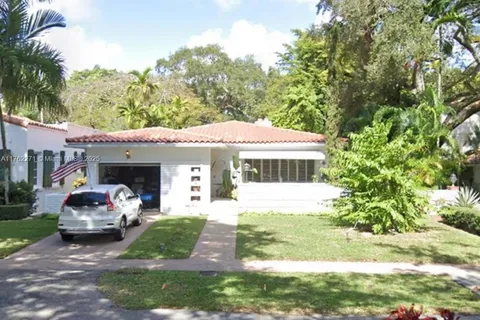 1037 Sevilla Ave, Coral Gables FL 33134