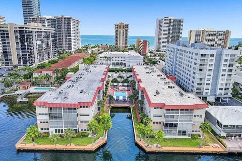 2097 S Ocean Dr # 404, Hallandale Beach FL 33009