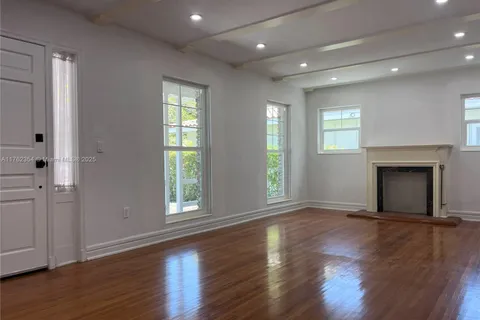 1452 Urbino Ave, Coral Gables FL 33146