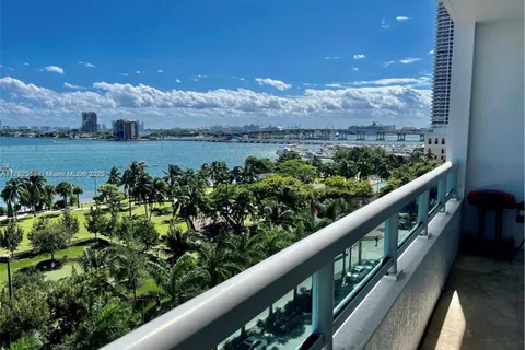 1800 N Bayshore Dr # 509, Miami FL 33132