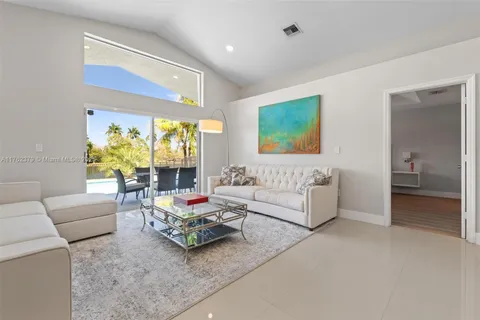 18061 SW 33rd St, Miramar FL 33029