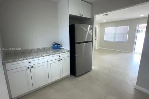 432 NE 22nd Ave # 2, Pompano Beach FL 33062