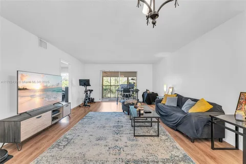 1101 SW 128th Ter # 410C, Pembroke Pines FL 33027