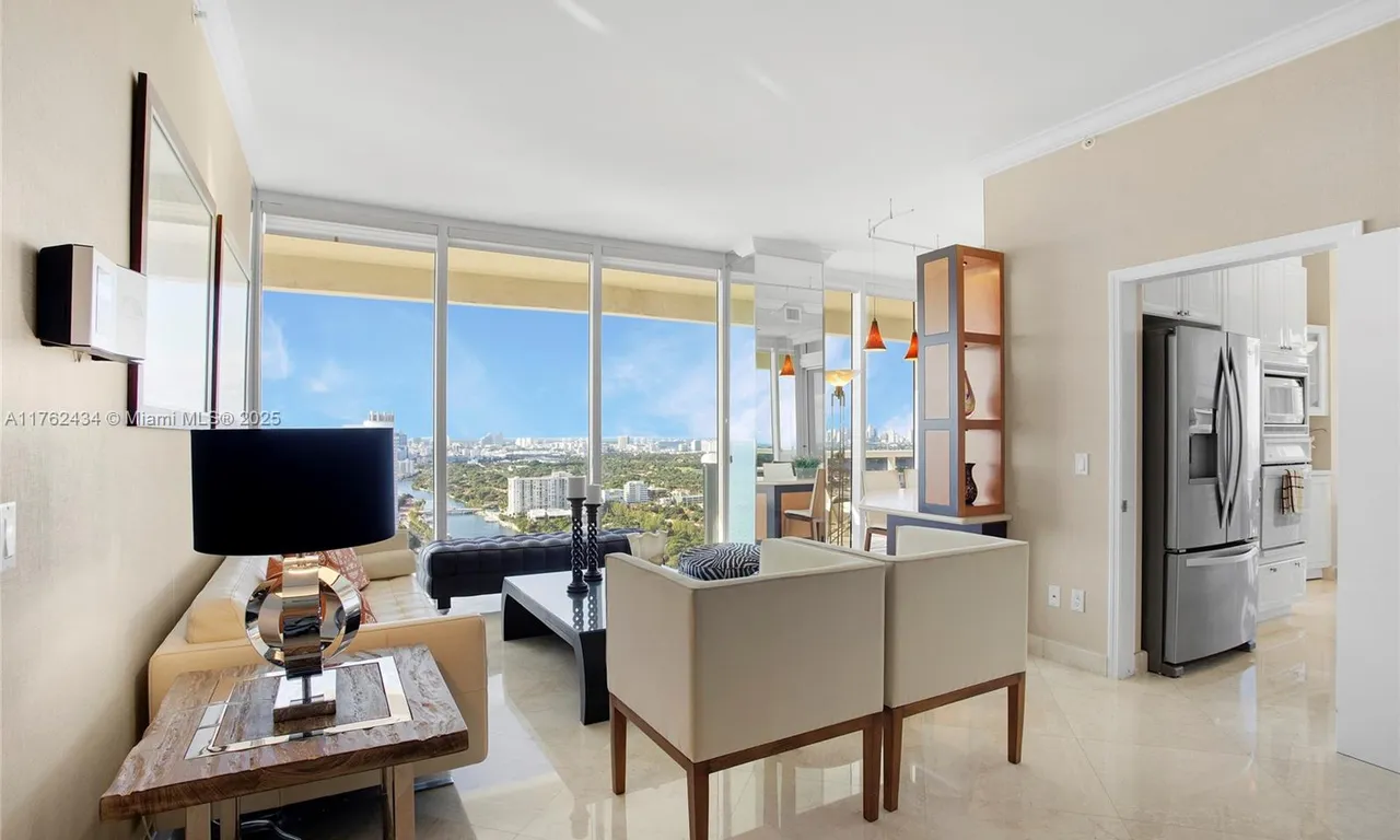 4775 Collins Ave # 4005, Miami Beach FL 33140