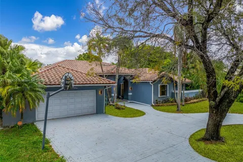 9033 NW 47th Ct, Coral Springs FL 33067