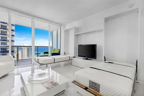 1830 S Ocean Dr # 2609, Hallandale Beach FL 33009