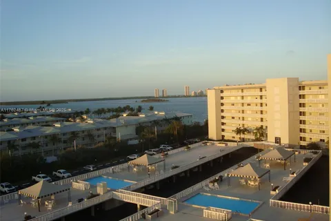 801 Lake Shore Drive # 414, Lake Park FL 33403