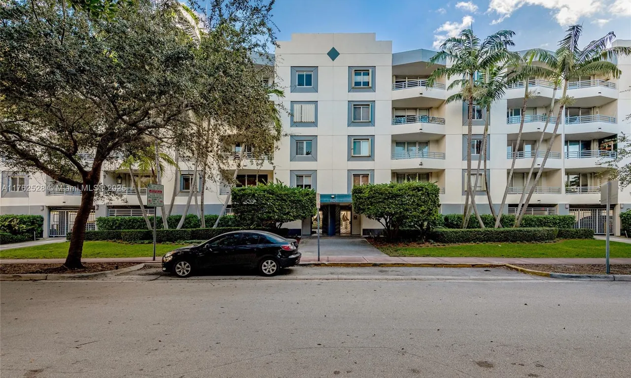 1401 Bay Rd # 307, Miami Beach FL 33139