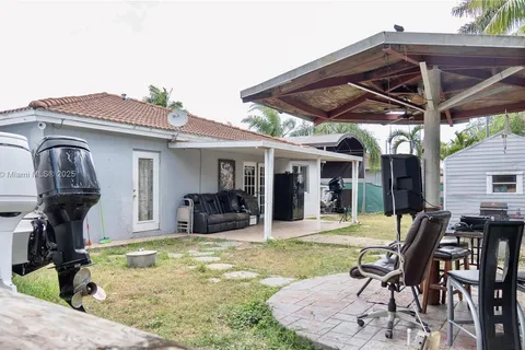 13424 SW 257th Ter, Homestead FL 33032
