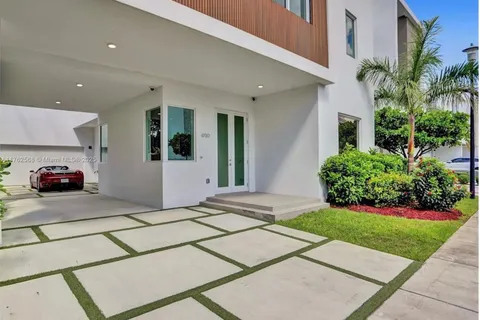6730 NW 106th Ave # 0, Doral FL 33178