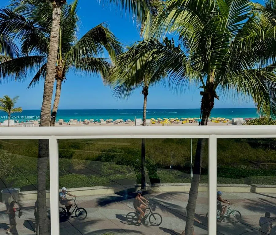 100 Lincoln Rd # 1231, Miami Beach FL 33139